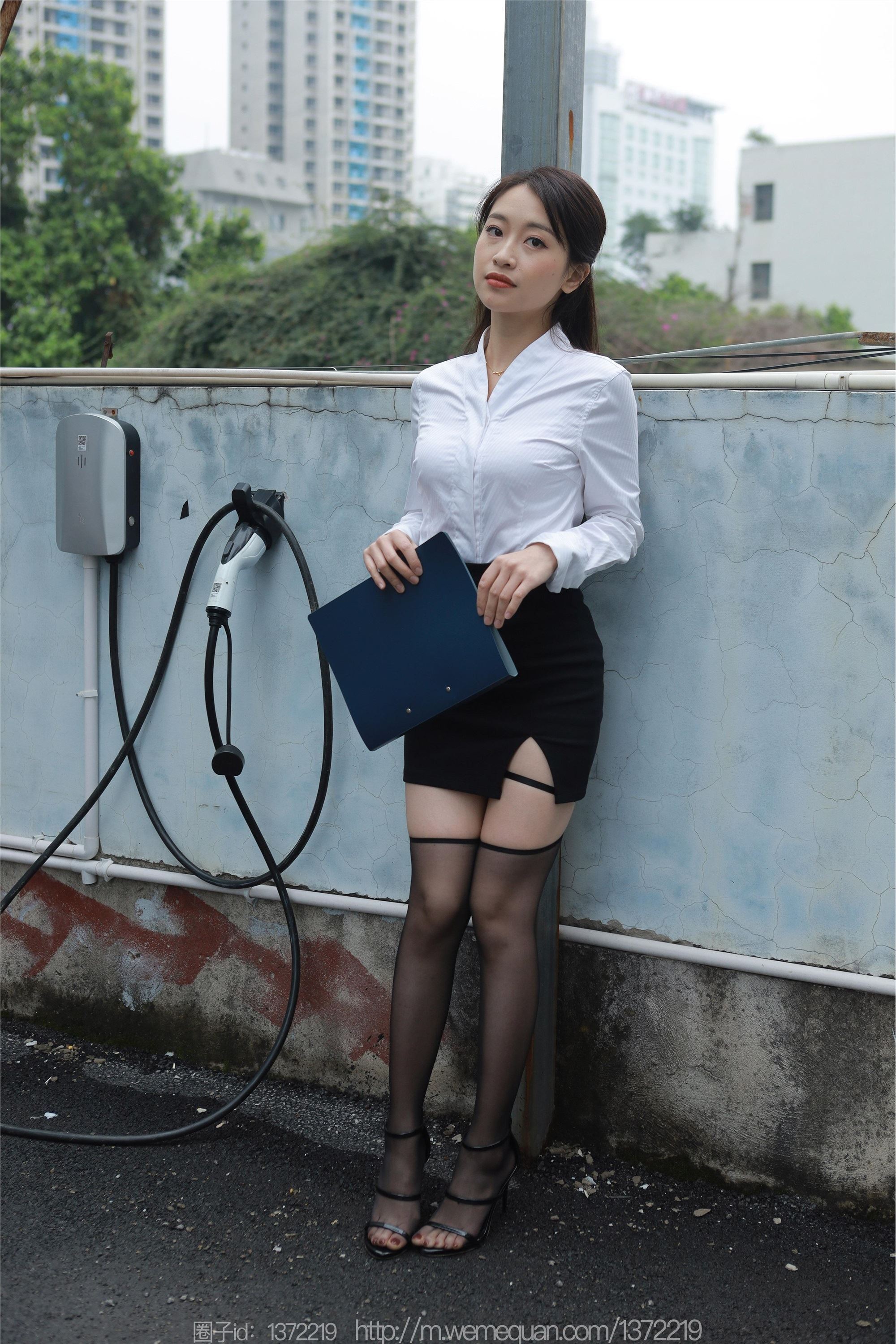 IESS异思趣向  2023.03.18 丝享家 1394 小婕《老板 来啦～》